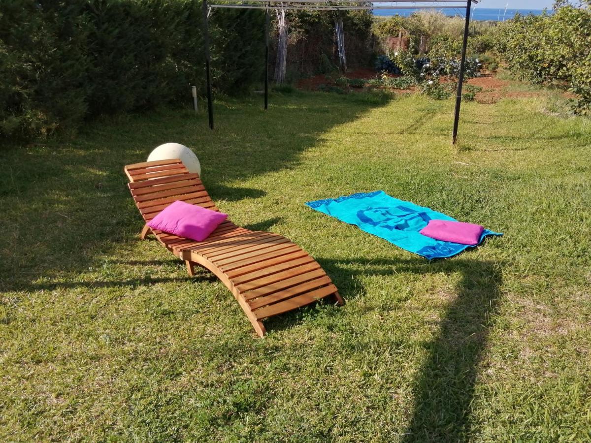 Casa Vacanze Daisy Trappeto  Luaran gambar
