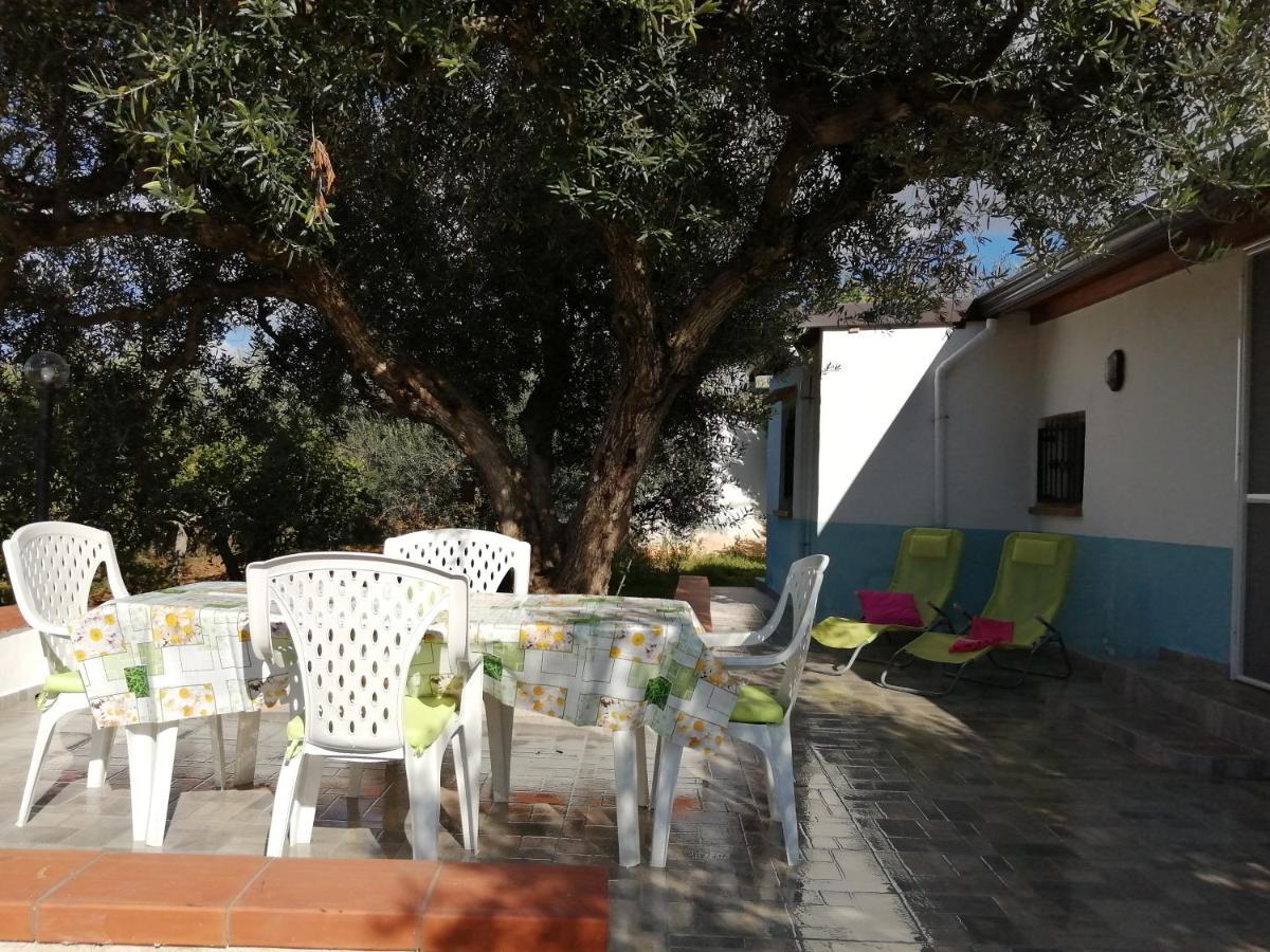 Casa Vacanze Daisy Trappeto  Luaran gambar